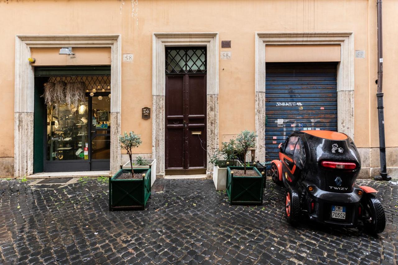 Sonder - Piazza Dell'orologio